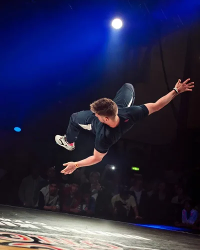 two-smiling-bearded-cooks-dressed-in-uniforms-prep (1)